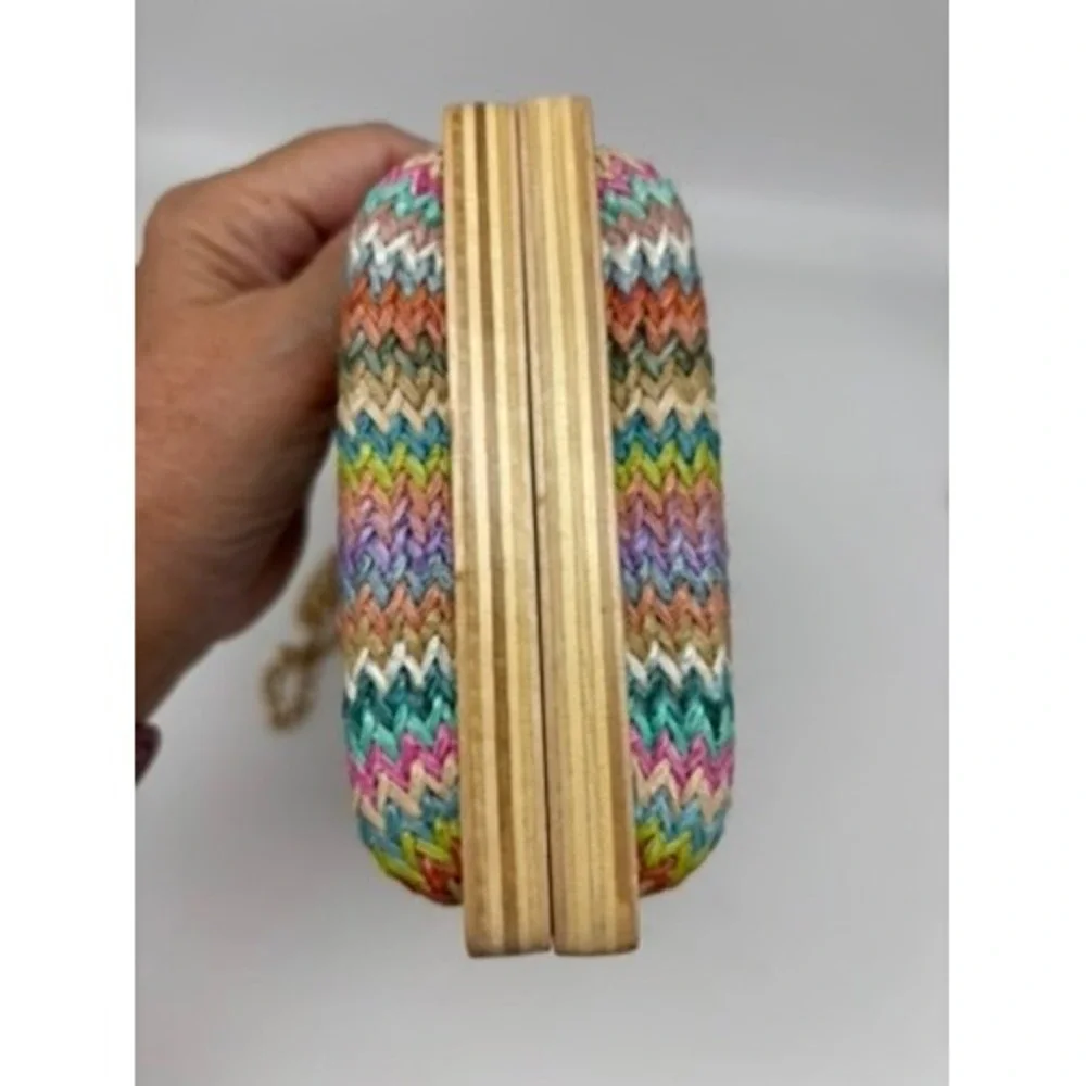 Bohemian Woven Chevron Clutch Multi-Color Wood Frame Ball Clasp Chic
